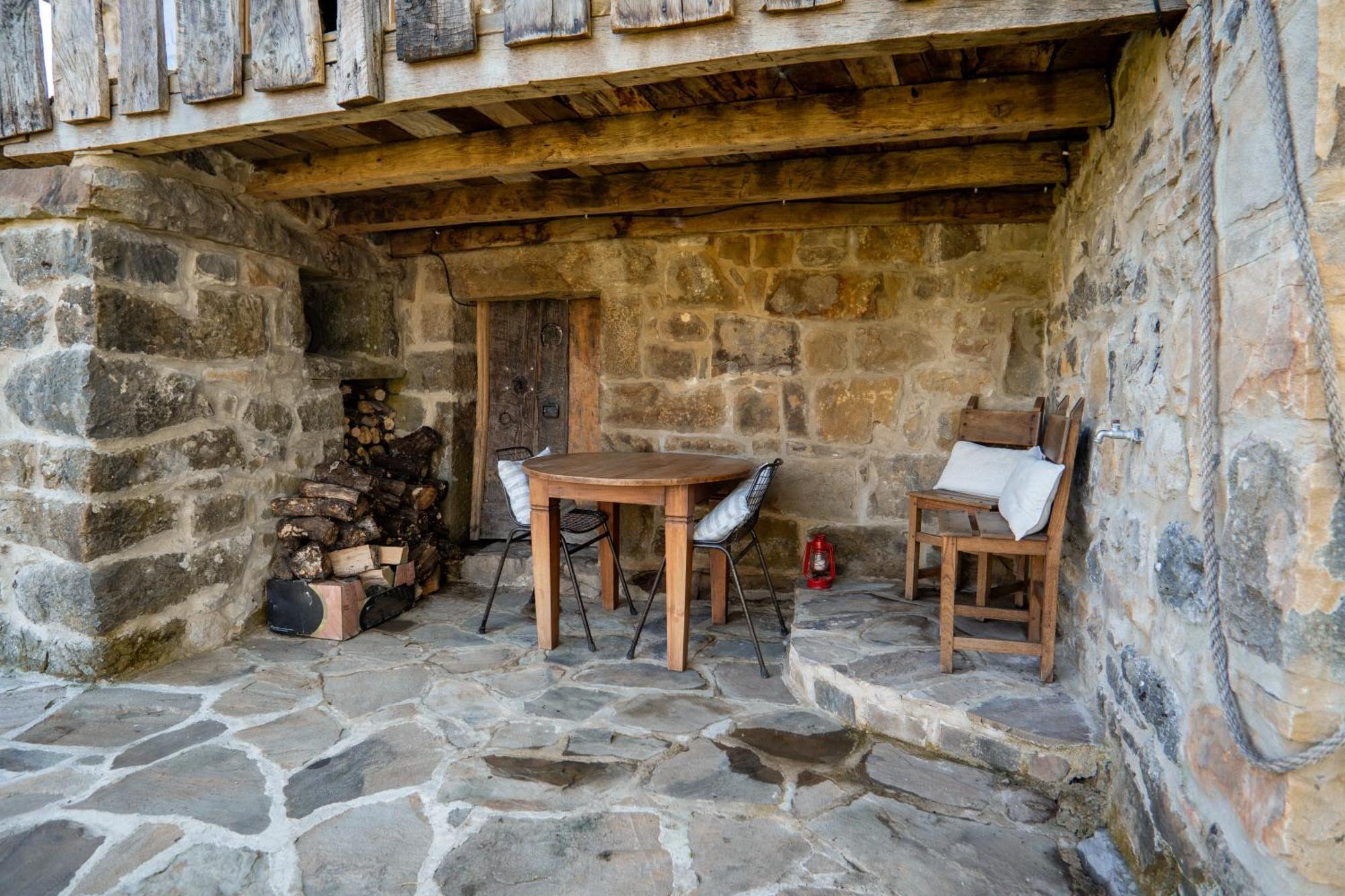 Vivienda Pasiega Lo Lucas 1920 San Roque de Ríomiera Zewnętrze zdjęcie