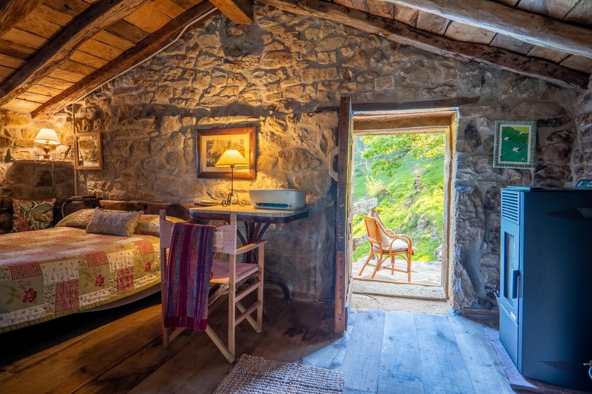 Vivienda Pasiega Lo Lucas 1920 San Roque de Ríomiera Zewnętrze zdjęcie